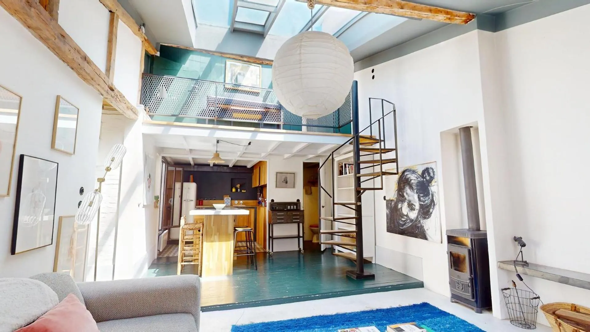 Charming Loft Apartment By Canal Saint Martin Paris